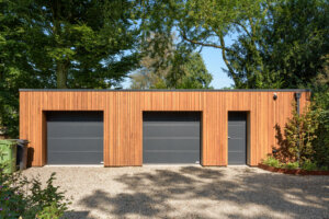 Brabant Deur type: DESIGN, met losse loopdeur